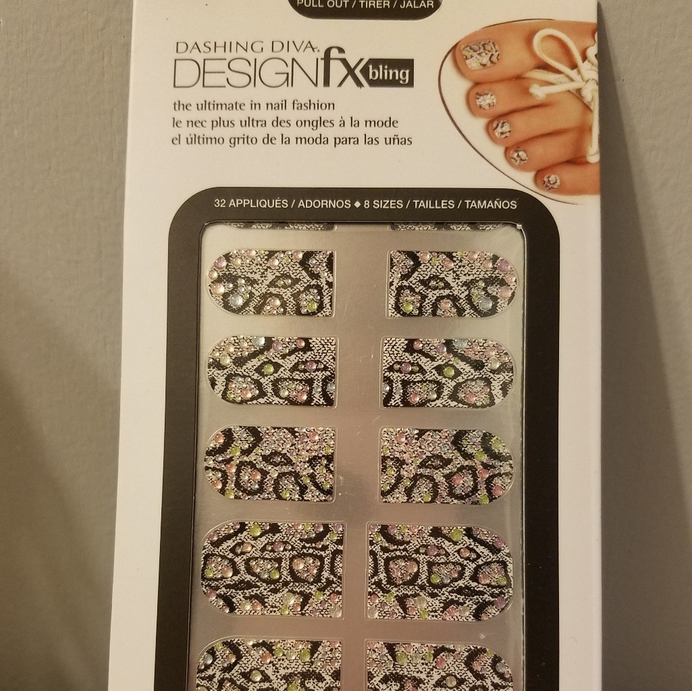 Nail Appliques